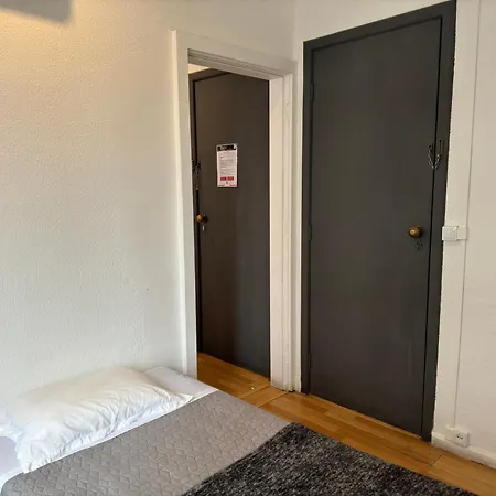 Peters 3* אבאירו